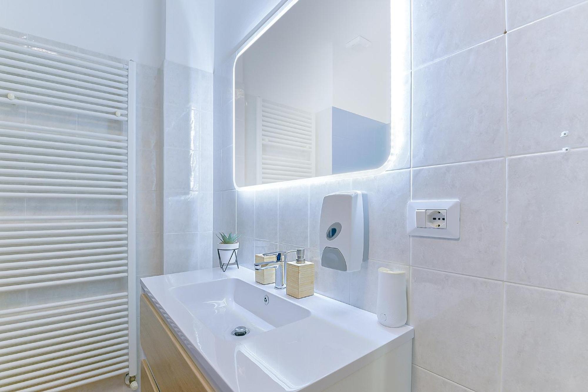 Taron House - Bologna Center Station & Fiera Apartman Kültér fotó